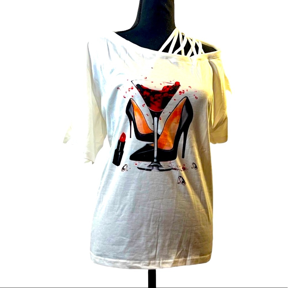 NWT- Women’s Graphic Print Off the Shoulder Lace T-Shirt,Size XL. - Picture 3 of 6